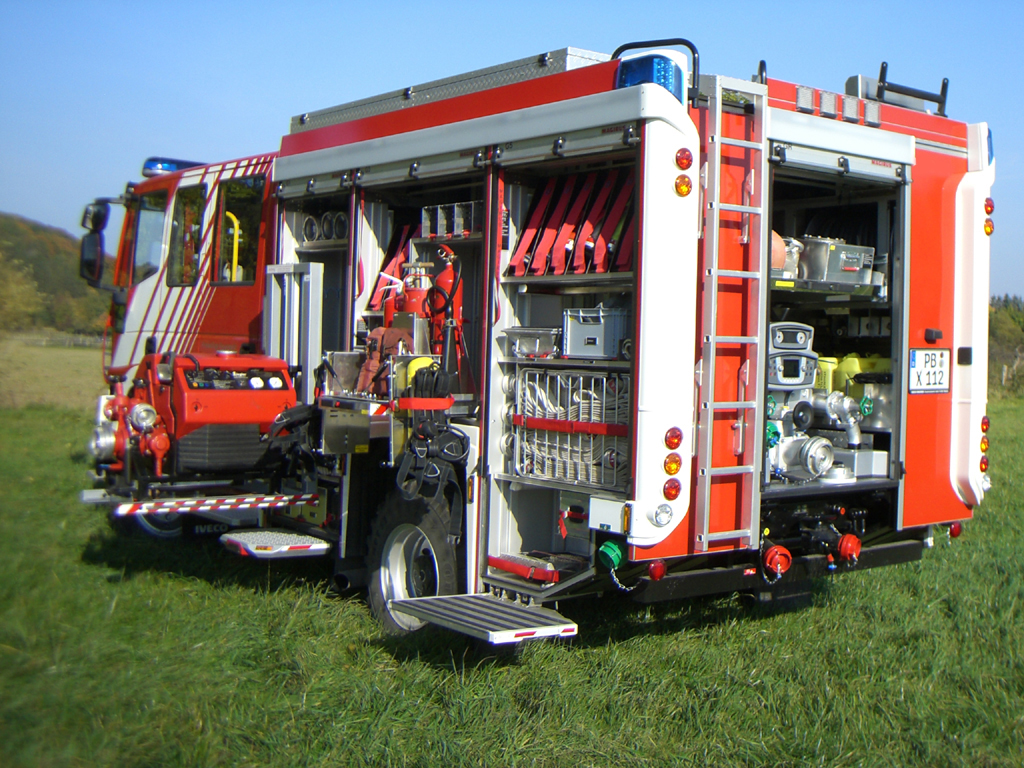 Schlauchwagen 2000 - Freiwillige Feuerwehr Büren