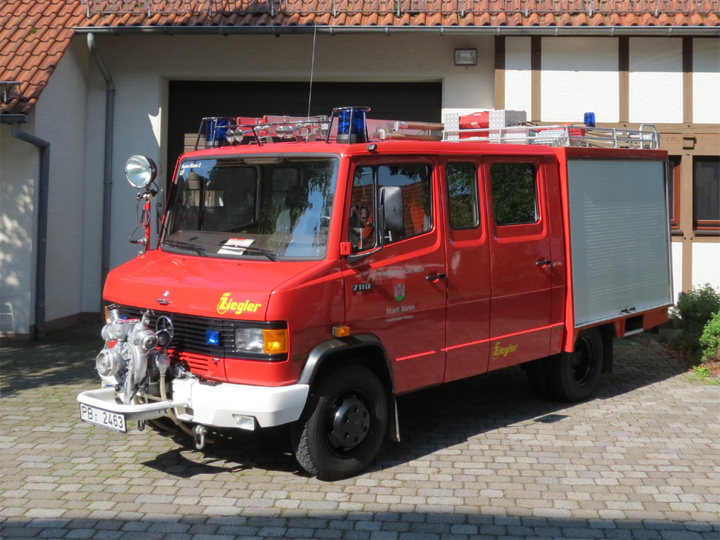 Löschgruppenfahrzeug LF 8 - Freiwillige Feuerwehr Büren