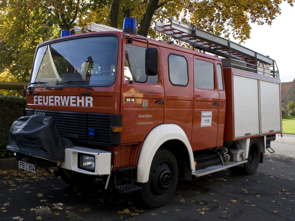 Schlauchwagen 2000 - Freiwillige Feuerwehr Büren