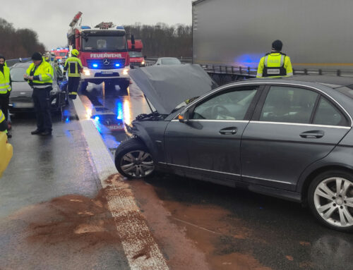 A44: Absicherung Rettungsdienst nach Verkehrsunfall